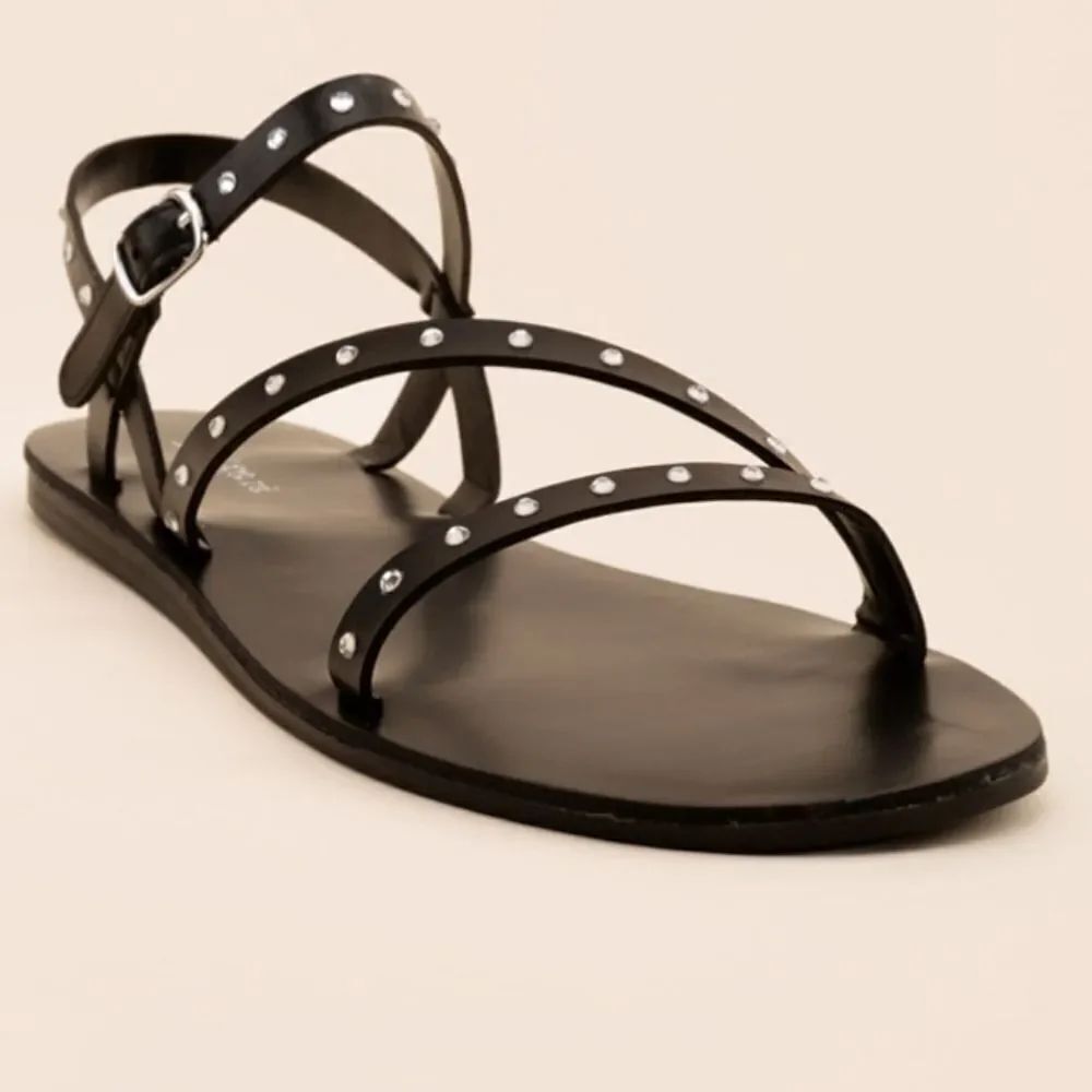 BRAND NEW INDIGO RD. POBART MULTI-STRAPS EMBELLISHED SANDALS